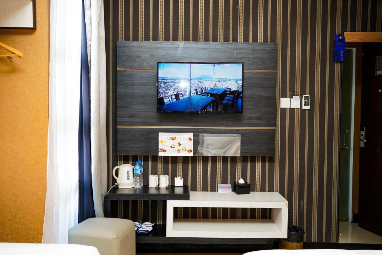 Jle'S Hotel Manado Dış mekan fotoğraf