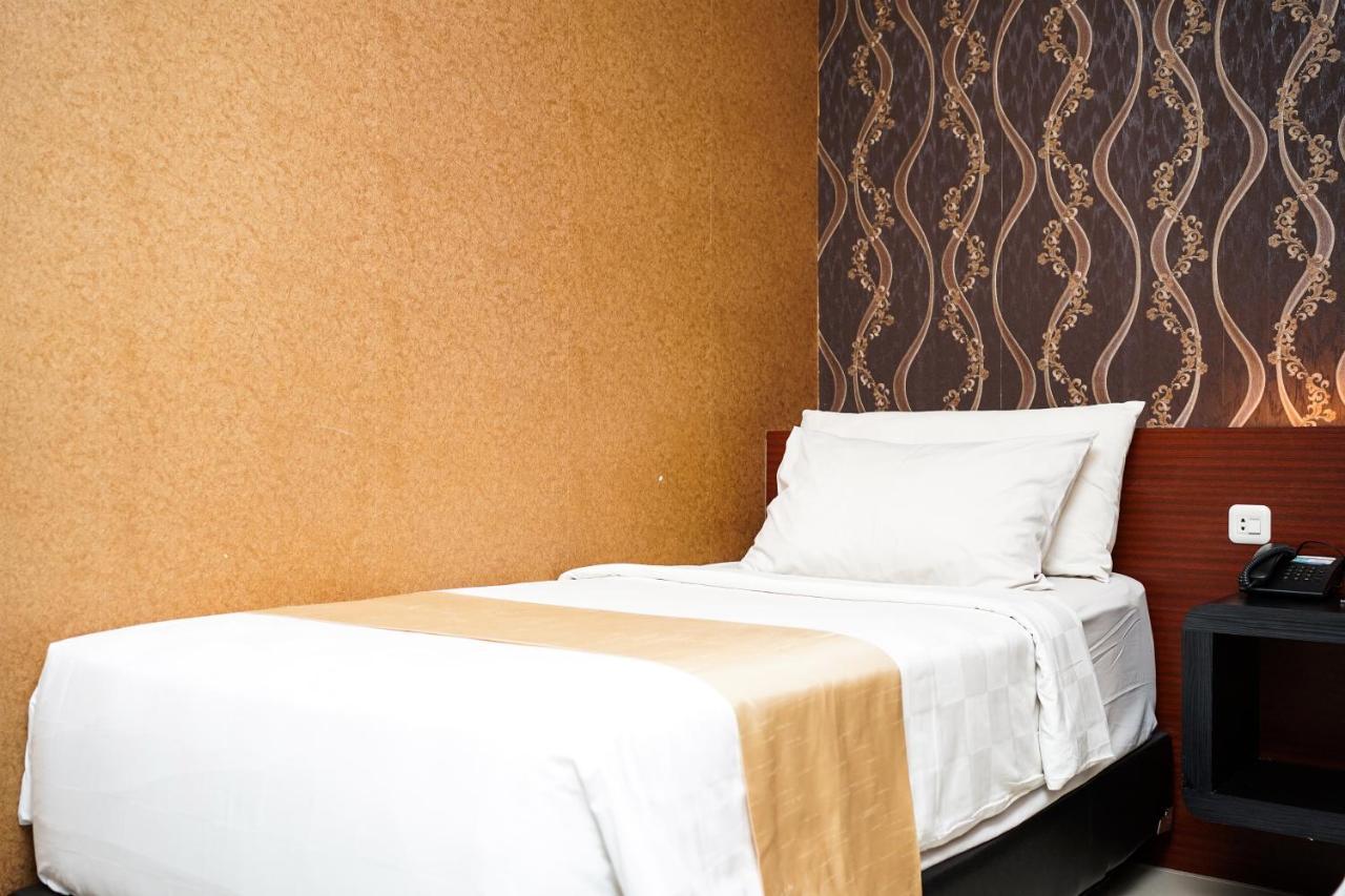 Jle'S Hotel Manado Dış mekan fotoğraf